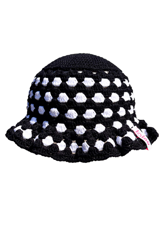 Chapeau en crochet motif polka dot