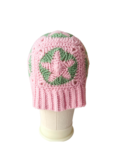 Bonnet en crochet, motif étoiles